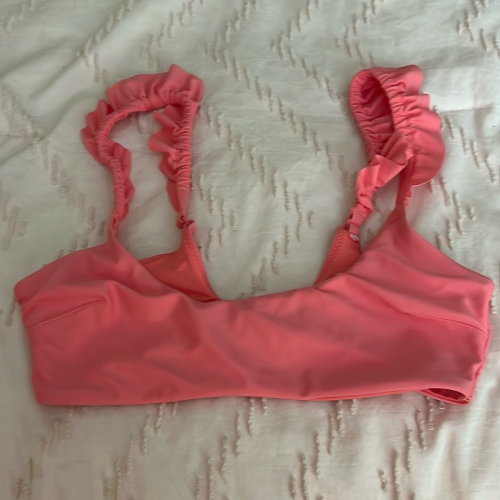 Bought last year, never worn so i thought i should sell!